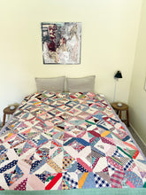 Indlæs billede til gallerivisning Quilt #26
